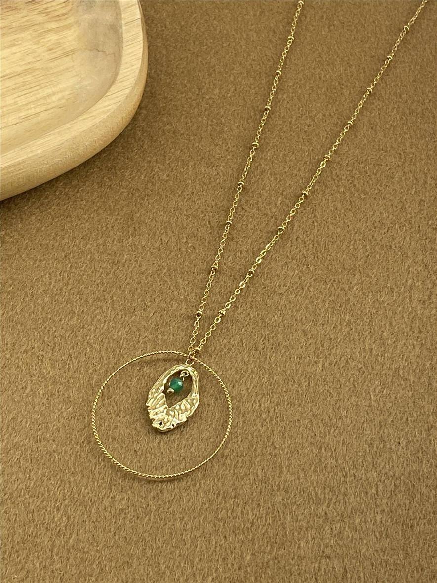 Ketting met cirkel en donkergroene hanger
