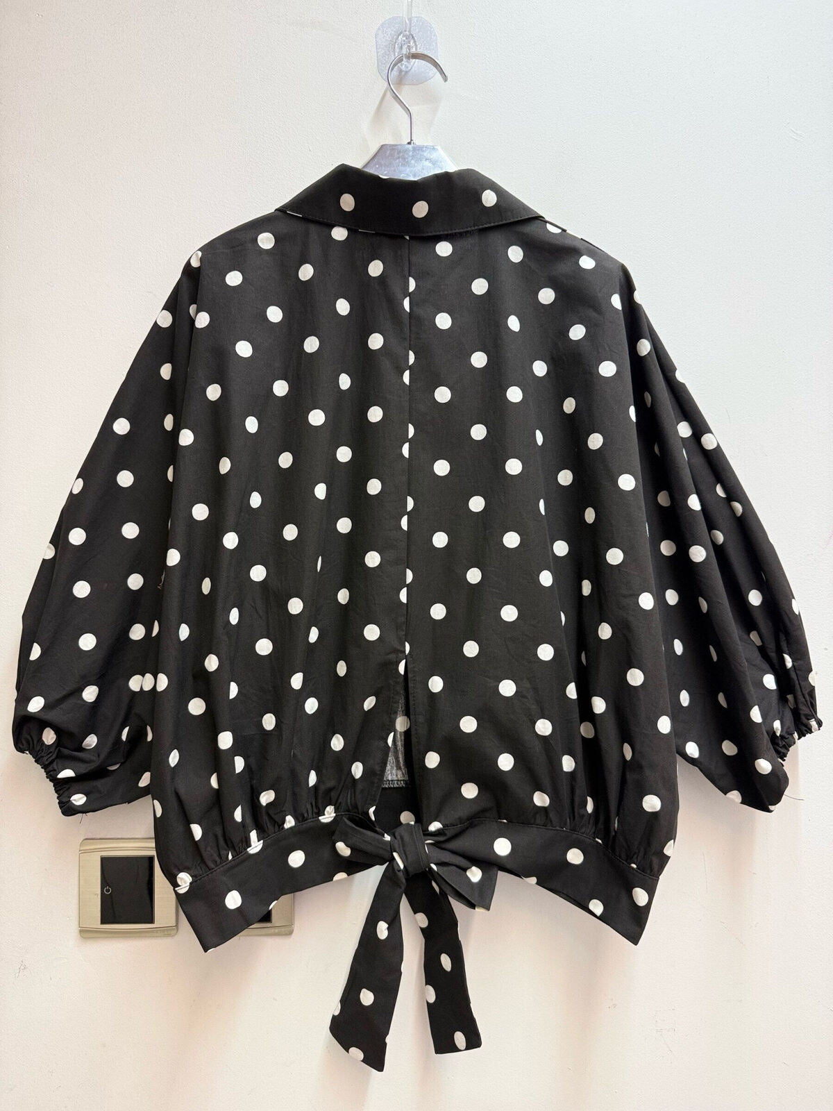 Bloes polka dot